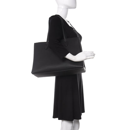 Louis Vuitton Grained Calfskin Lockme Shopper Black 2 of 9