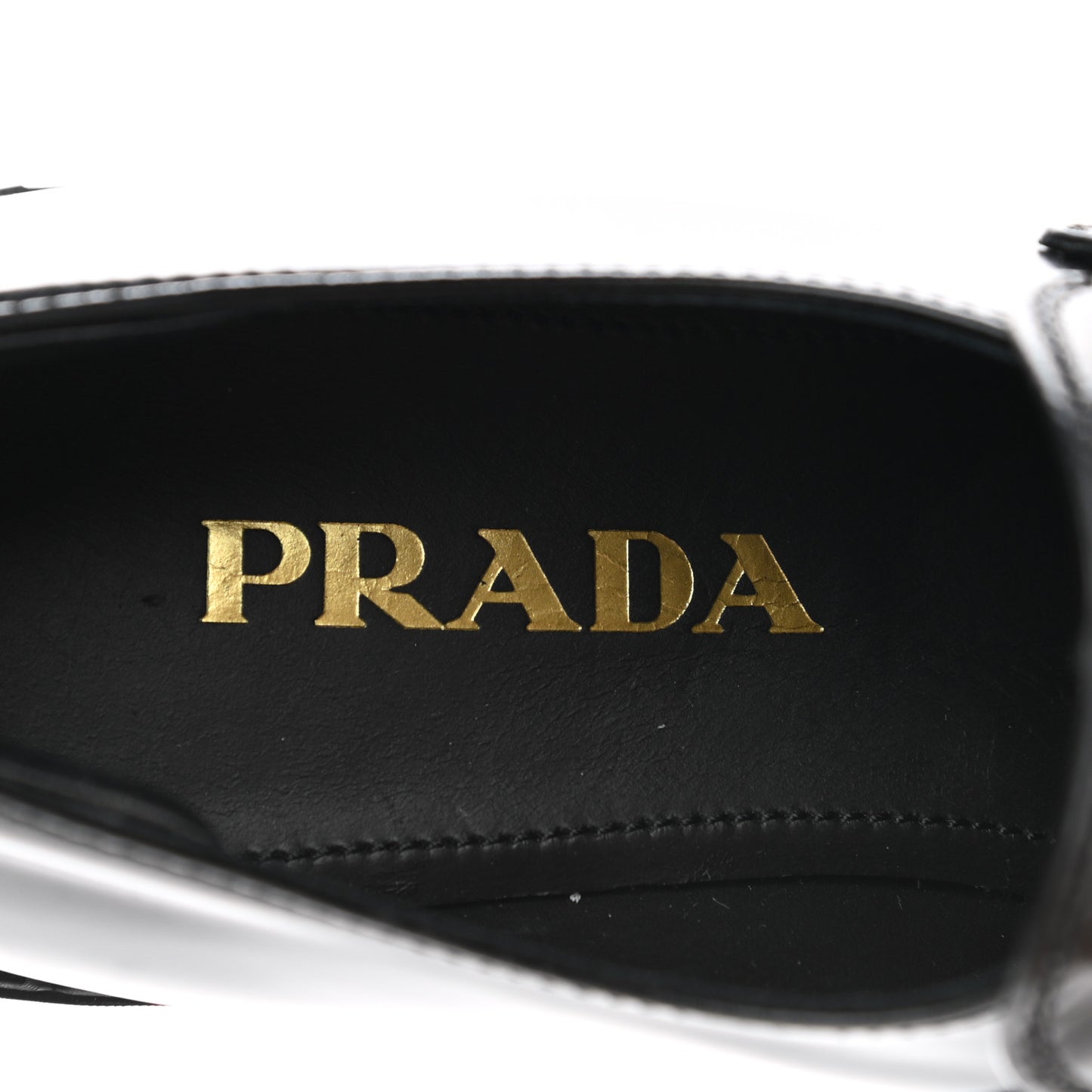 Spazzolato Metal Triangle Logo 50mm Loafers 38 Black