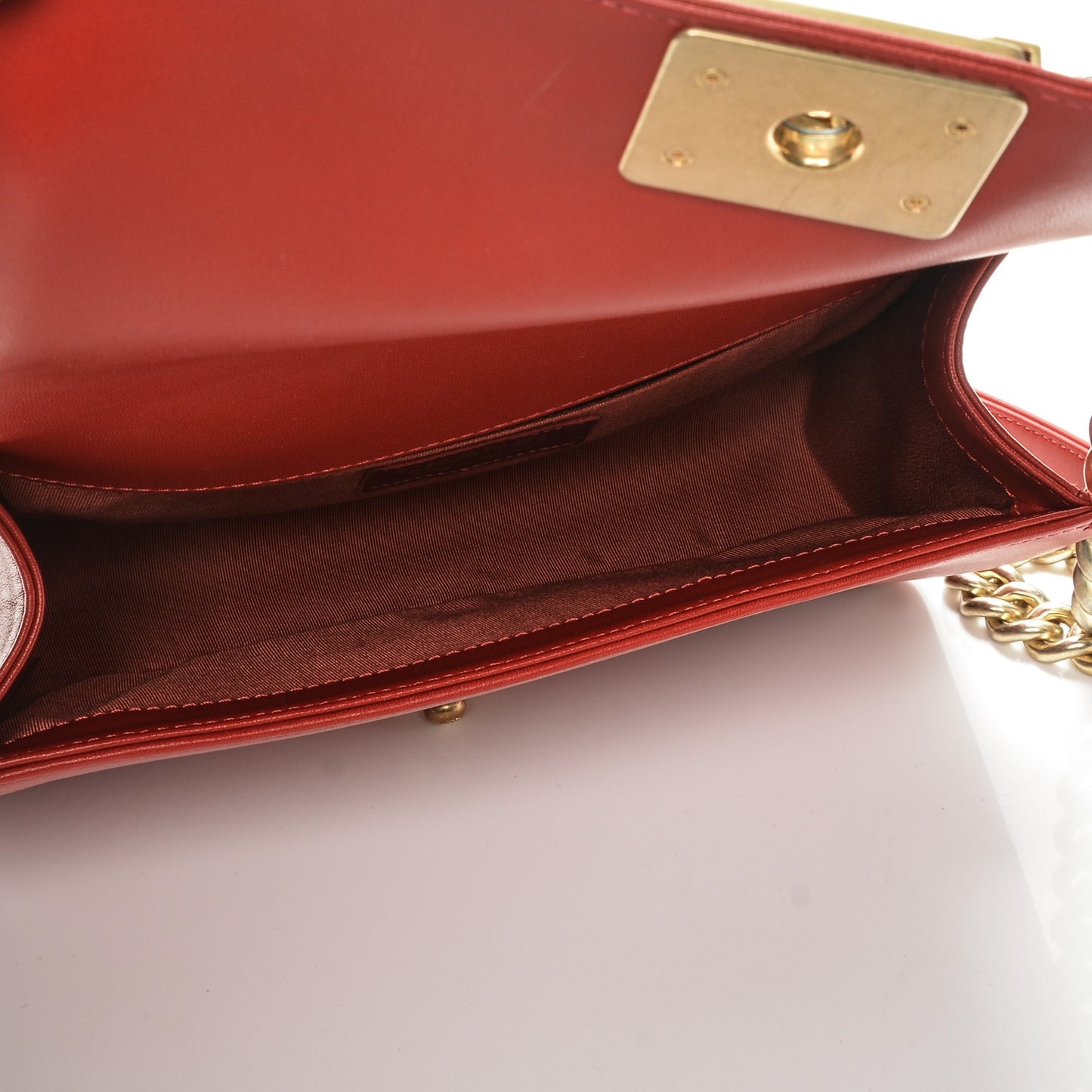 Lambskin Quilted Medium Boy Flap Red