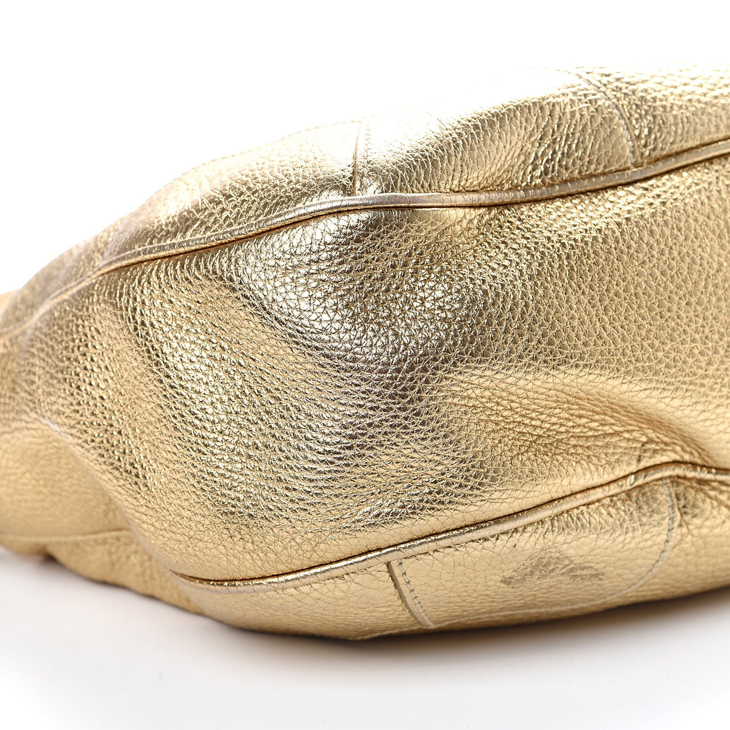 Vitello Daino Metallic Hobo Gold