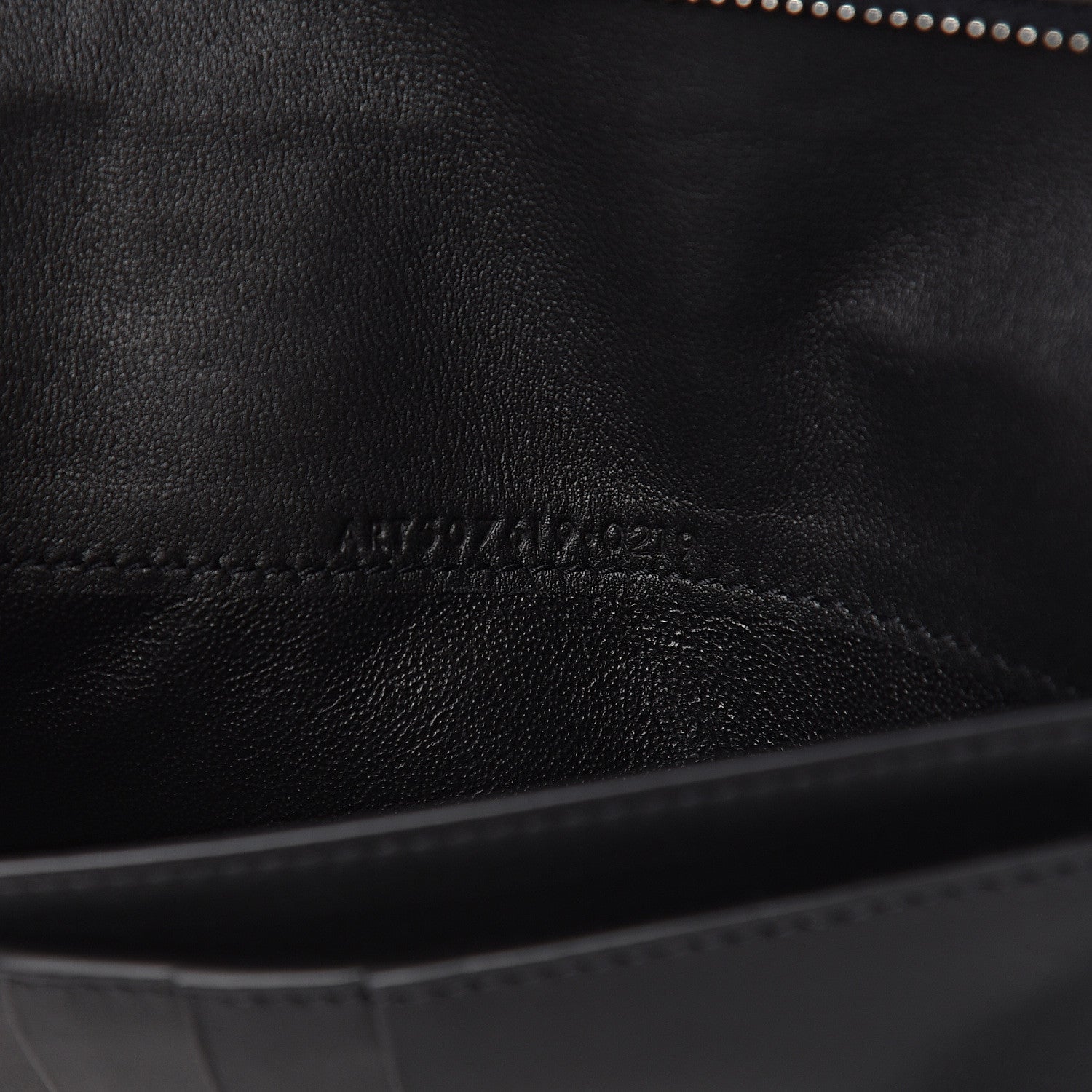 Saint Laurent Calfskin Crocodile Embossed Sac De Jour Supple Continental Wallet Black 9 of 10