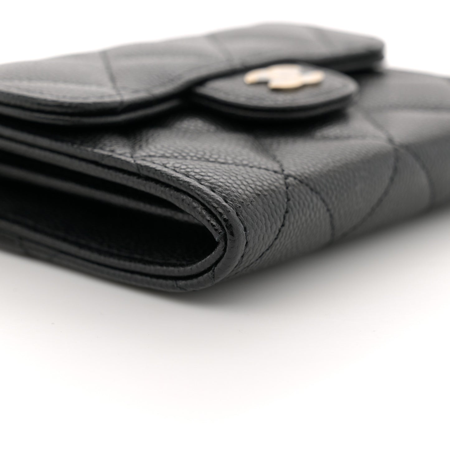 Caviar Quilted Flap Card Holder On Chain Black