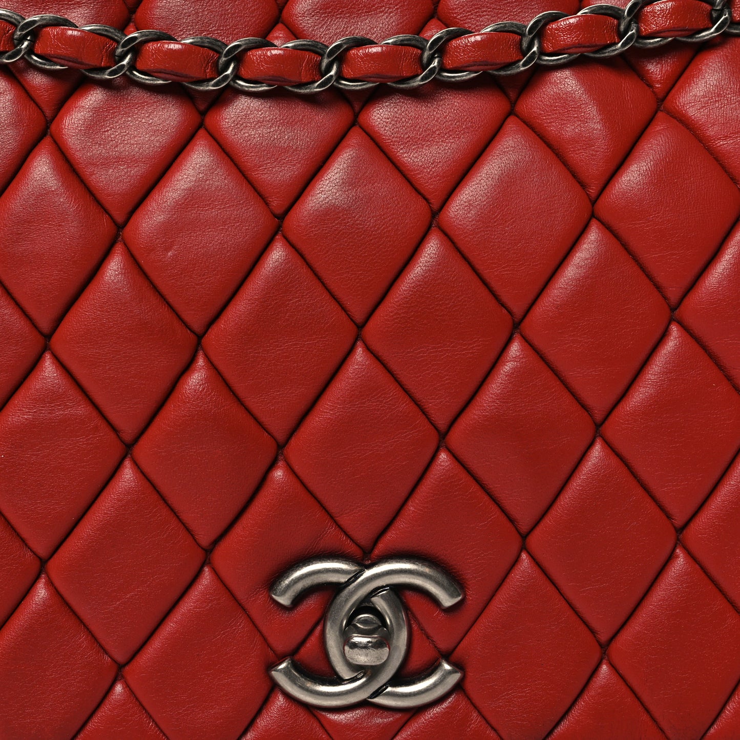 Lambskin Large New Bubble Flap Red