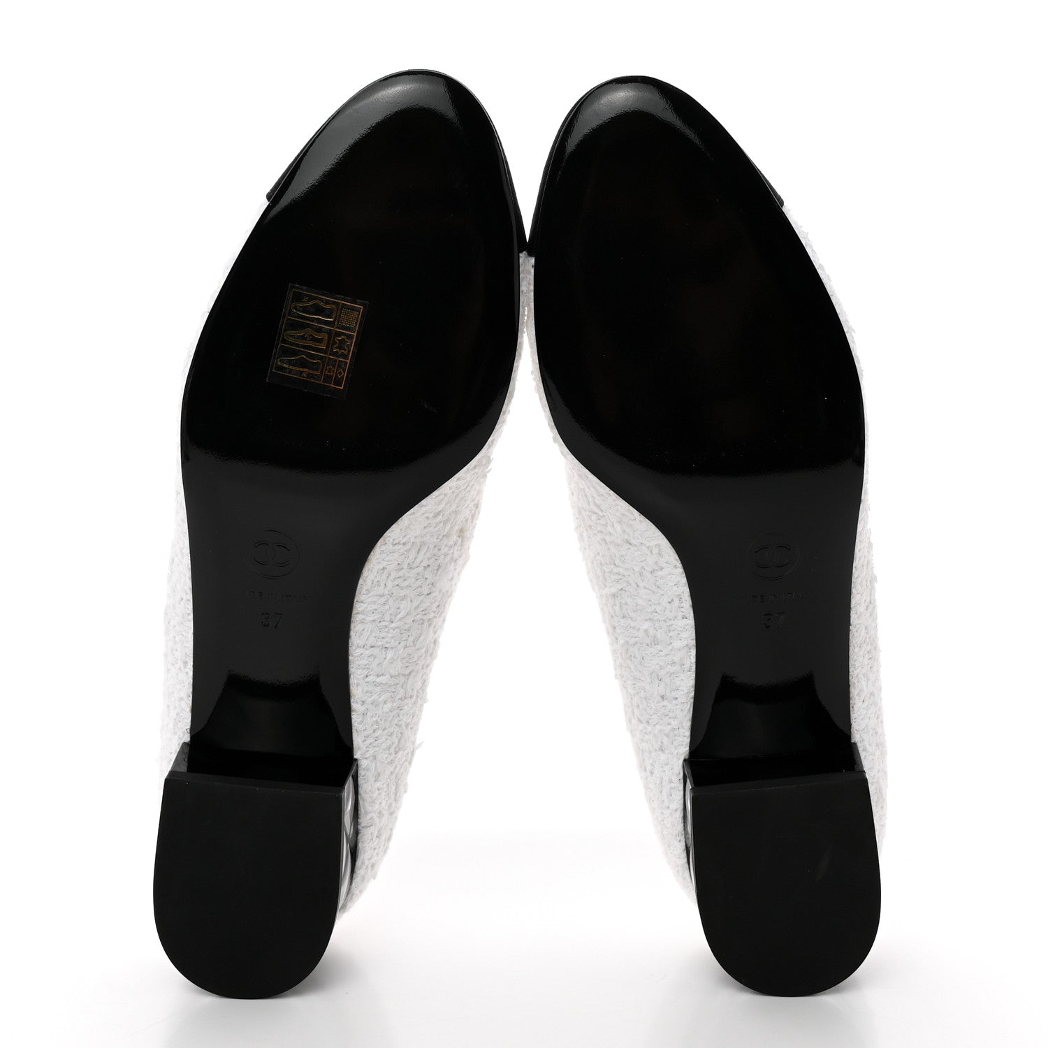 Chanel Tweed Grosgrain Cap Toe CC Pumps 37 White Black 5 of 12