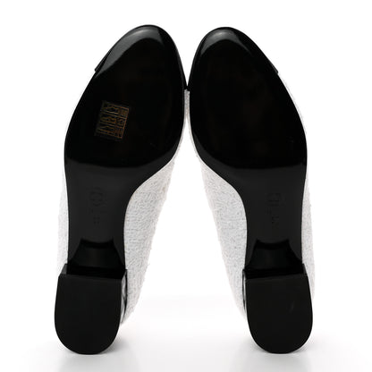 Chanel Tweed Grosgrain Cap Toe CC Pumps 37 White Black 5 of 12