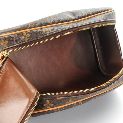 Louis Vuitton Monogram King Size Toiletry Bag 6 of 8