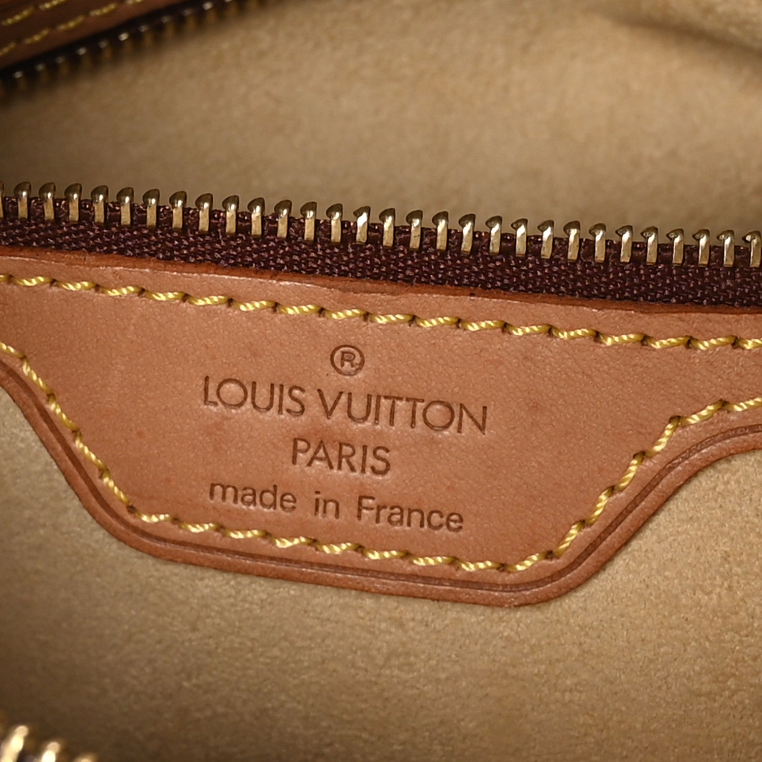 Louis Vuitton Monogram Looping GM 6 of 9
