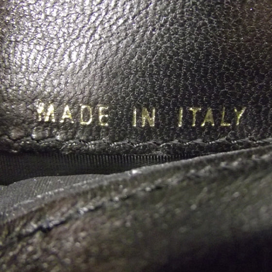 Leather Chocolate Bar Quilted Tri-Fold Wallet Black