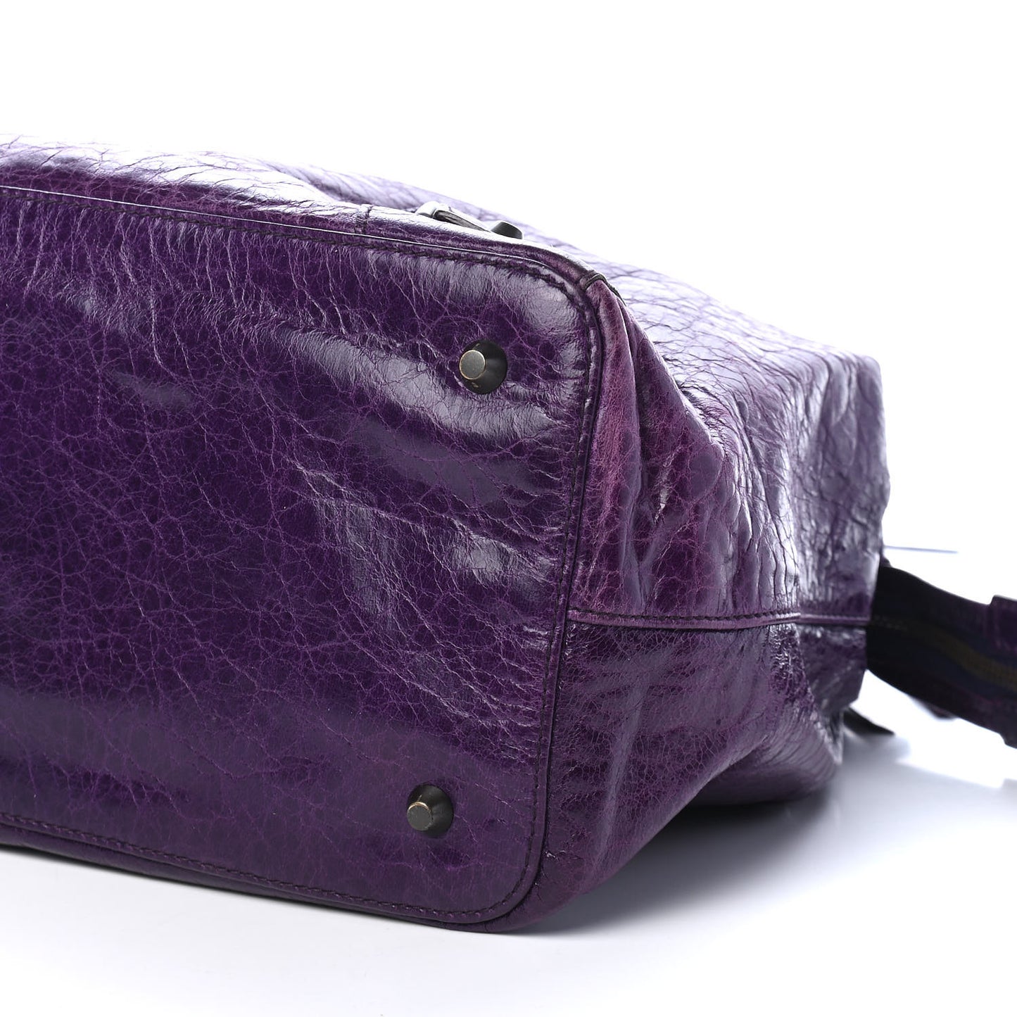 Agneau Classic Hardware Step Violet