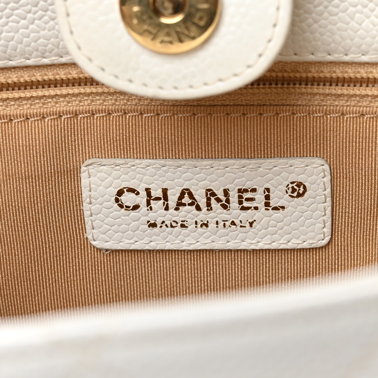Caviar Quilted Petit Shopping Tote PST White