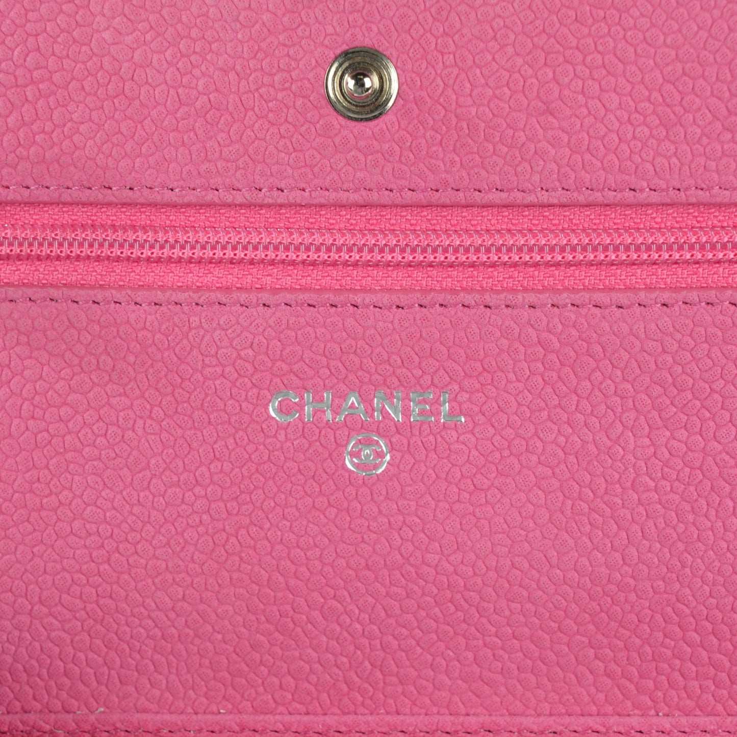 Iridescent Caviar Quilted Wallet on Chain WOC Pink
