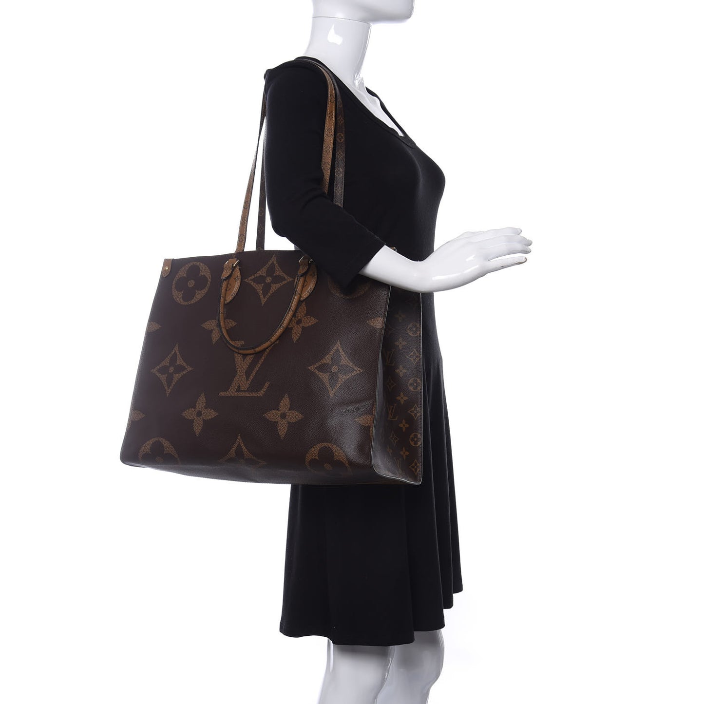 Reverse Monogram Giant Onthego GM