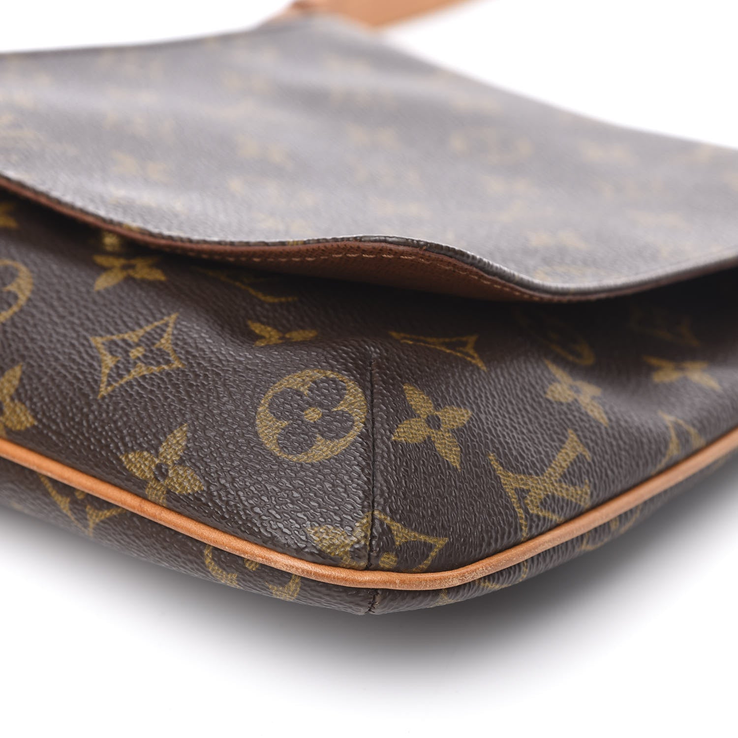 Louis Vuitton Monogram Musette Salsa 8 of 12
