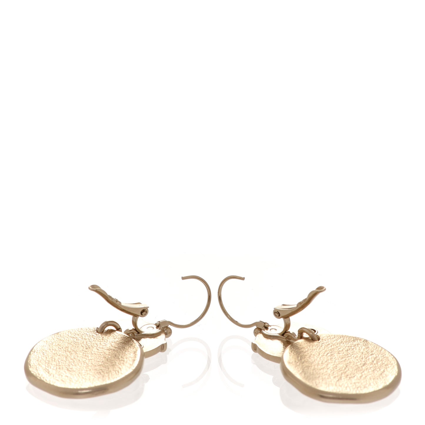 Metal Round CC Medallion Drop Earrings Gold