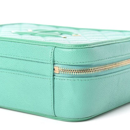 Chanel Caviar Quilted Medium CC Filigree Vanity Case Green 6 of 26