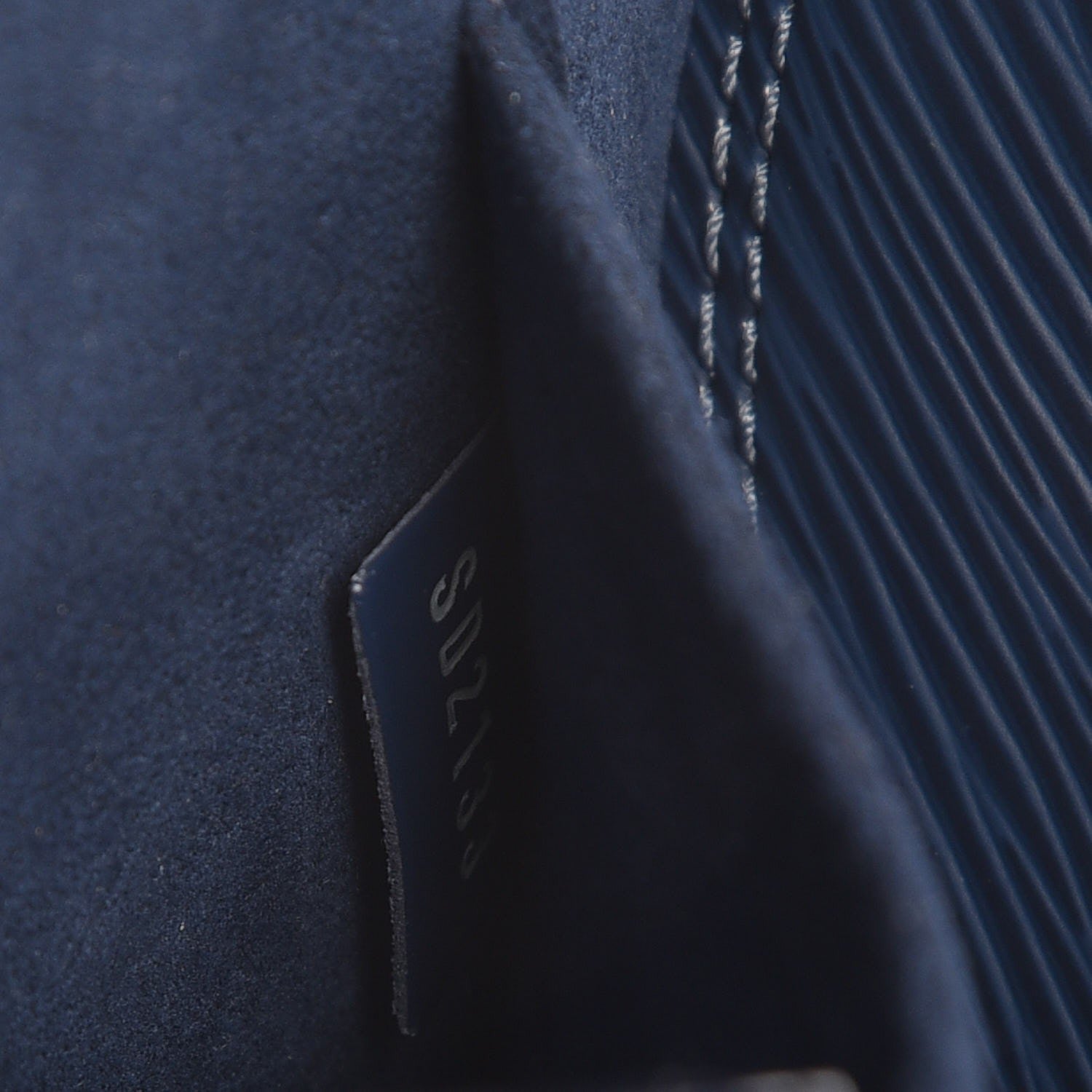 Louis Vuitton Epi Alma PM Indigo 8 of 8