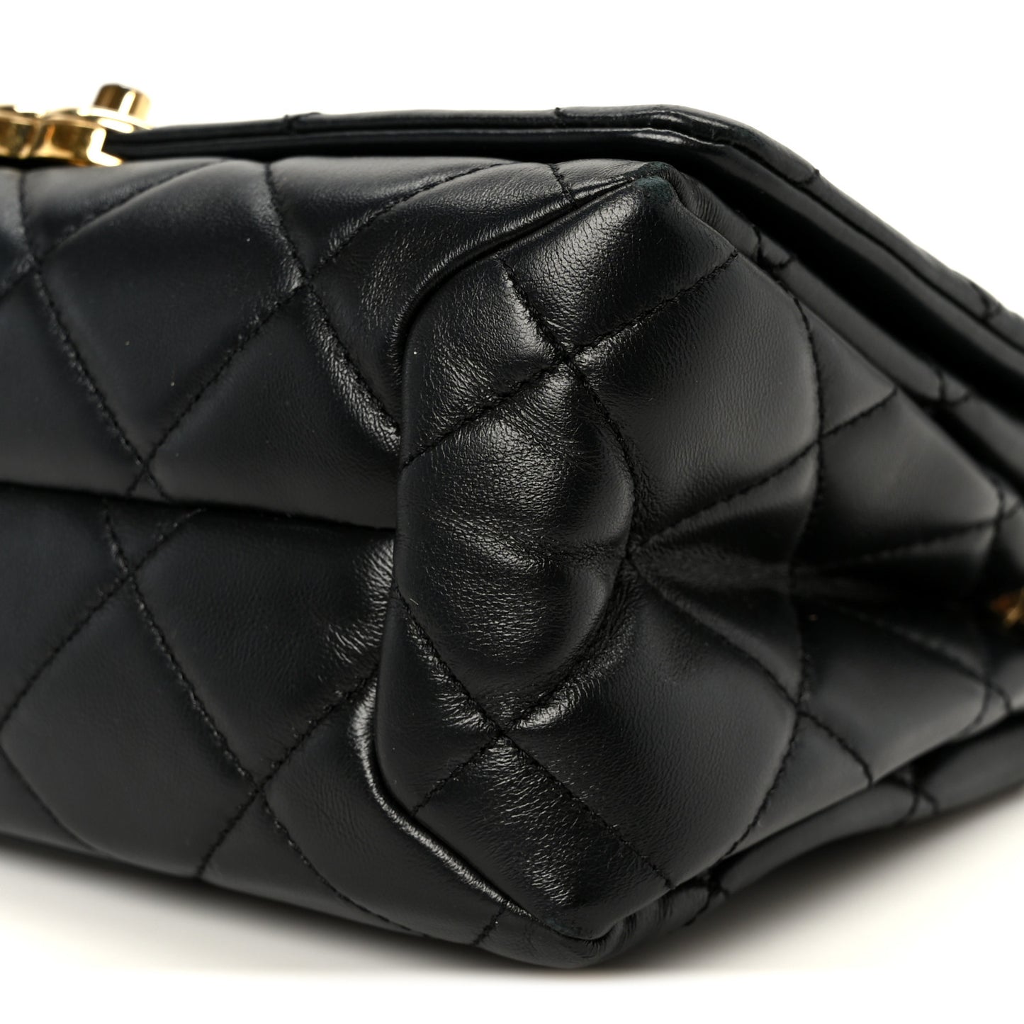 Lambskin Quilted Medium Color Match Flap Black