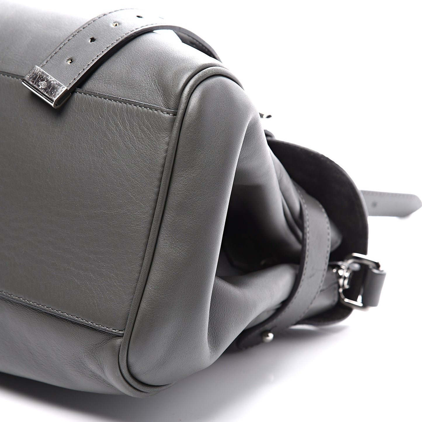 Smooth Calfskin Medium Alexa Pavement Grey