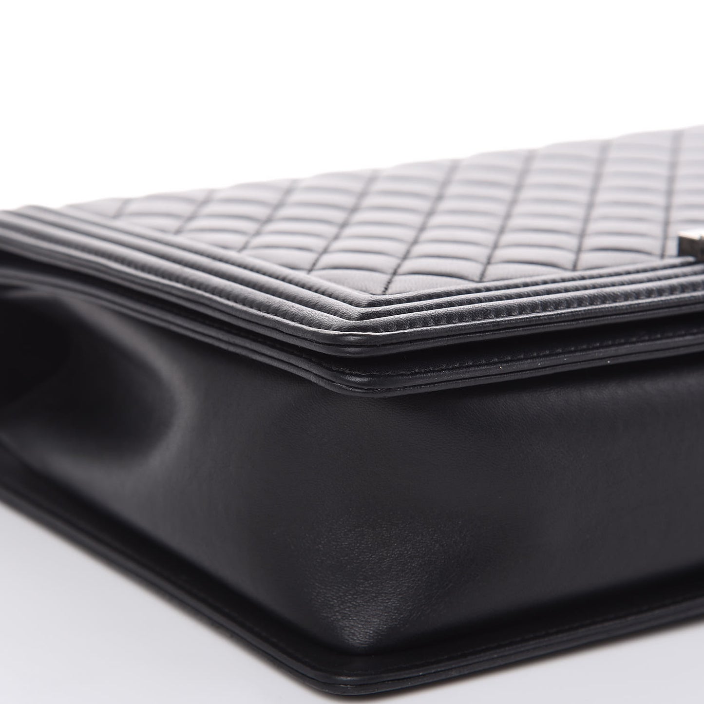 Lambskin Quilted Large Boy Flap Black