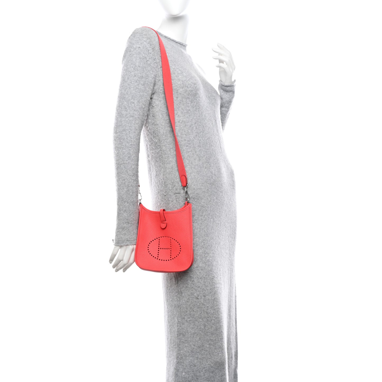 Taurillon Clemence Evelyne TPM Rouge Pivoine