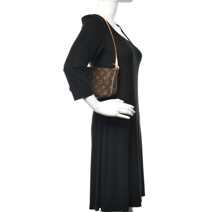 Louis Vuitton Monogram Pochette Accessories NM 2 of 10