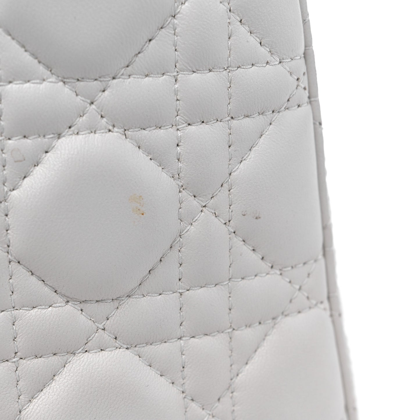 Lambskin Cannage Medium Lady Dior White