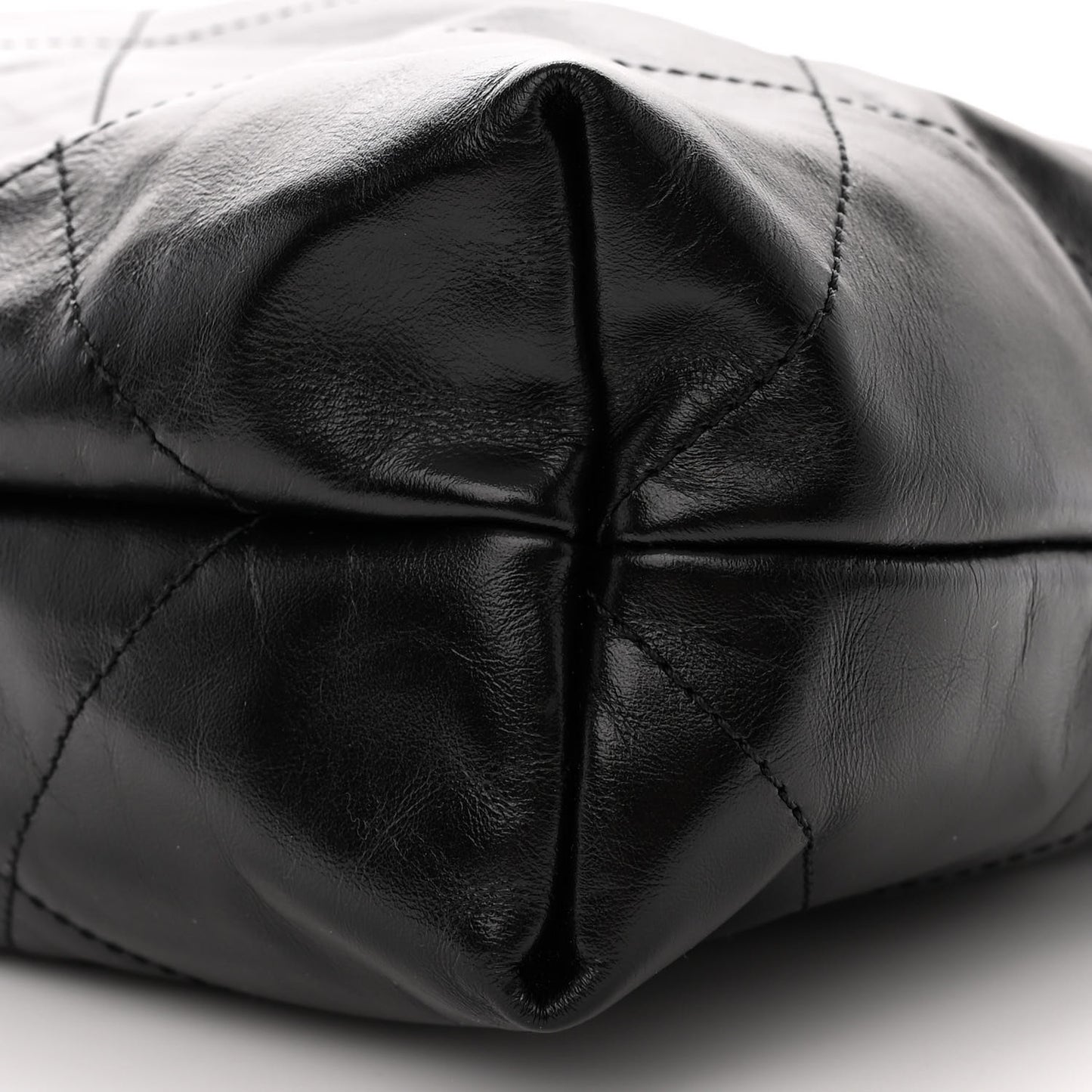 Shiny Calfskin Quilted Large Chanel 22 So Black