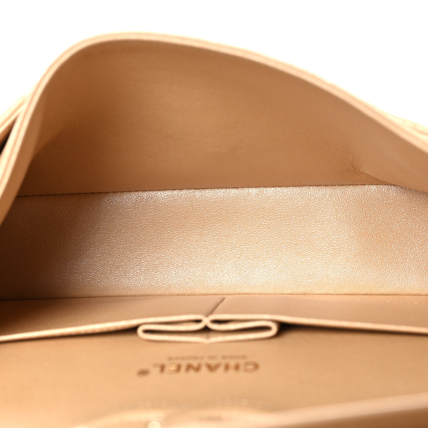 Iridescent Caviar Quilted Medium Double Flap Beige