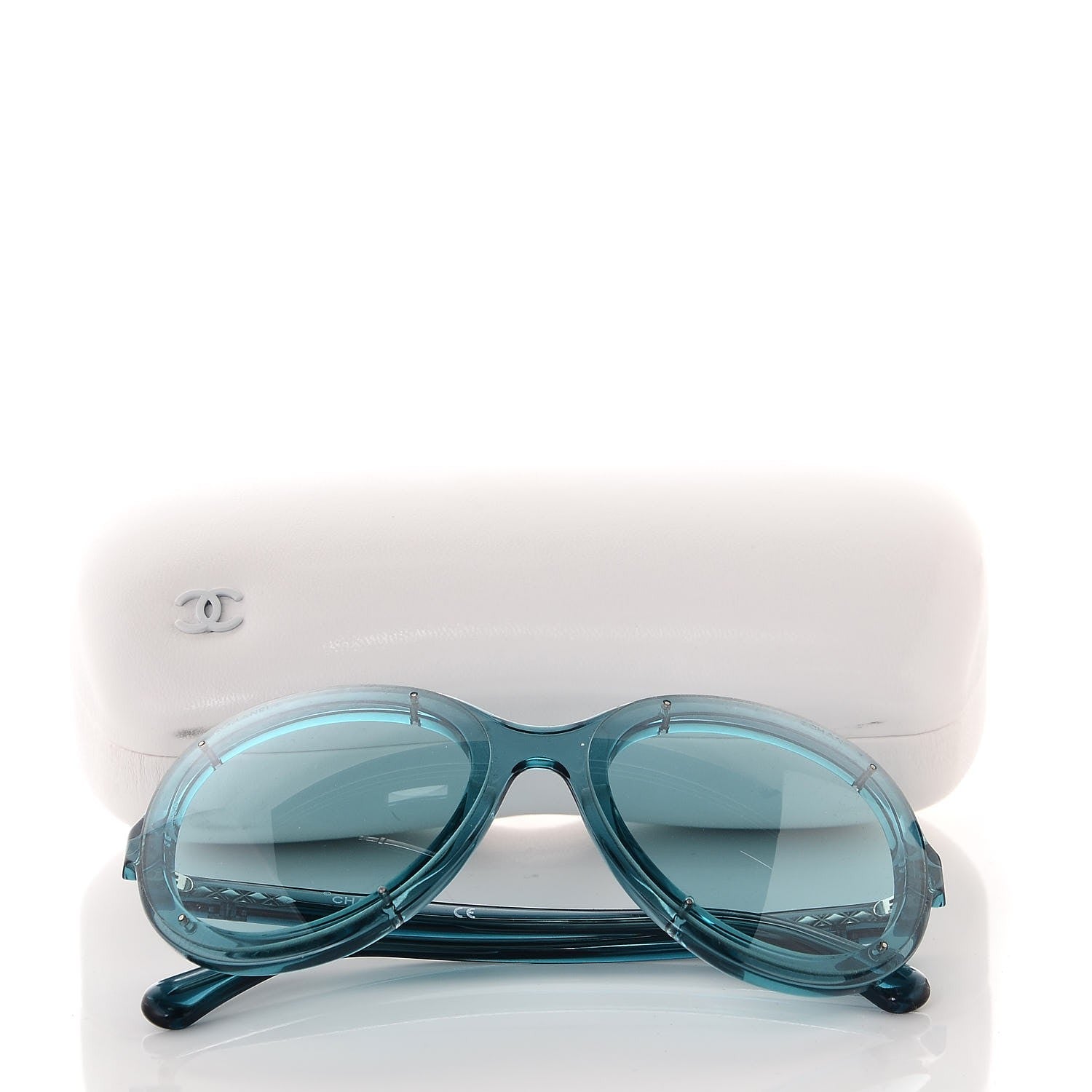 Chanel Acetate Round CC Sunglasses 71199 Light Blue 8 of 8