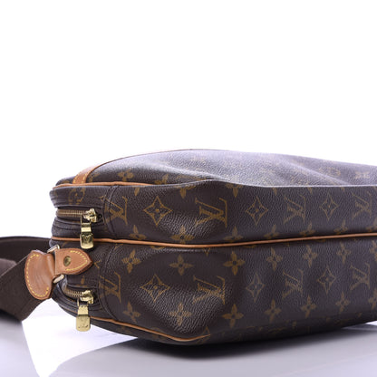 Louis Vuitton Monogram Reporter PM 7 of 11
