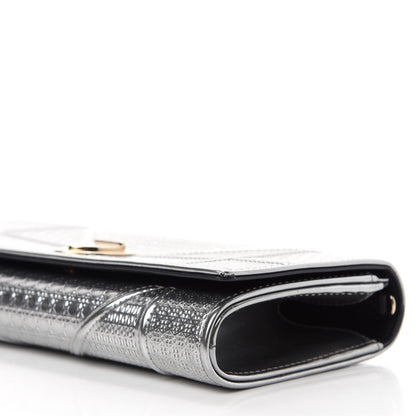Christian Dior Metallic Patent Micro-Cannage Diorama Croisiere Chain Wallet Silver 7 of 11
