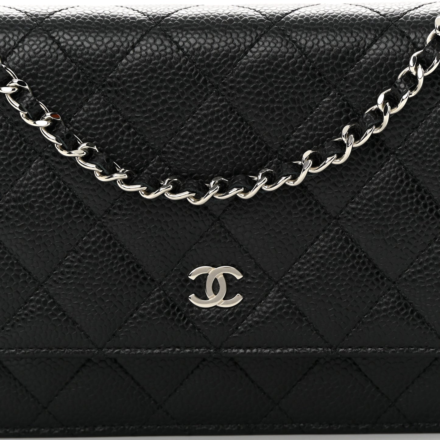 Caviar Quilted Wallet on Chain WOC Black