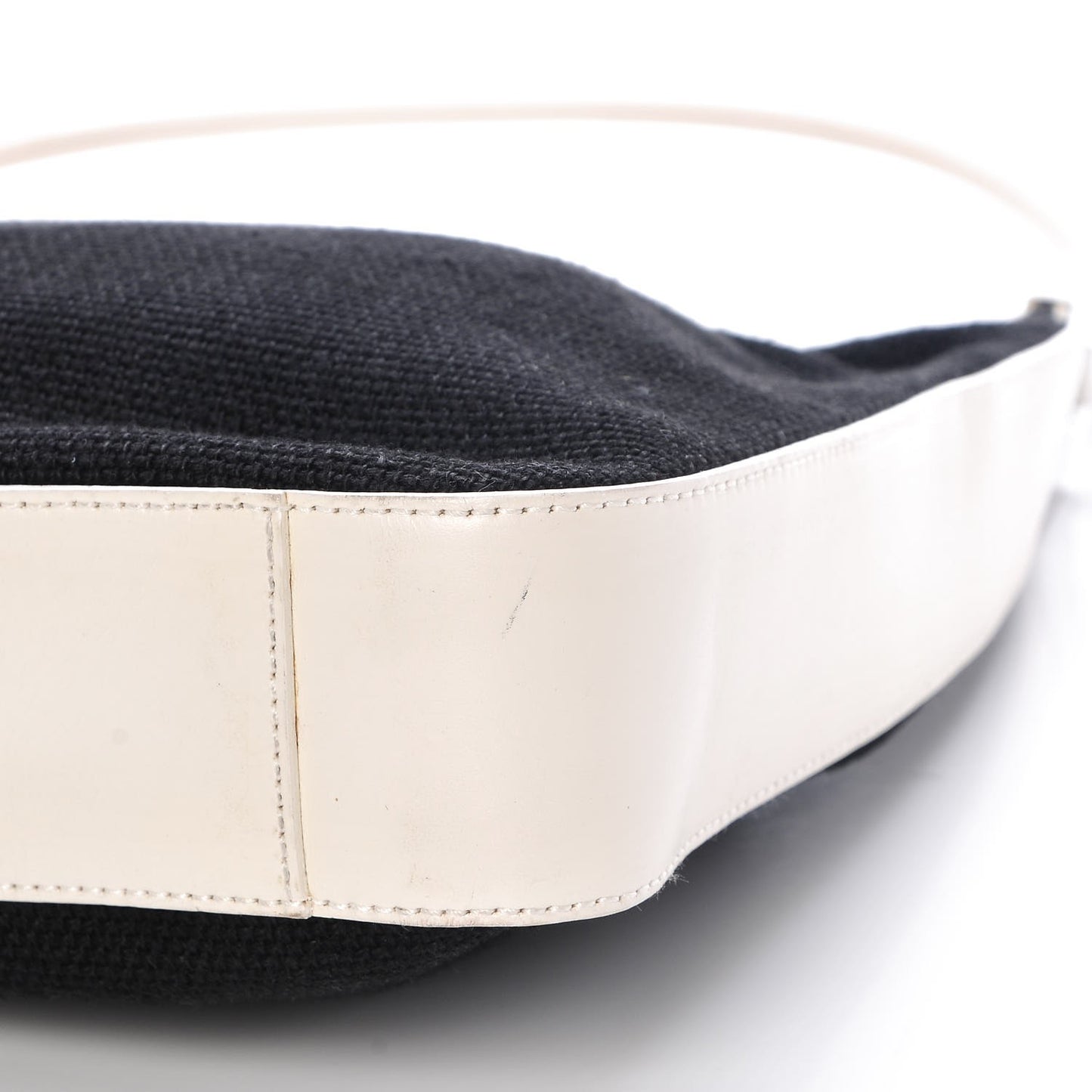 Canvas GG Hobo Black White