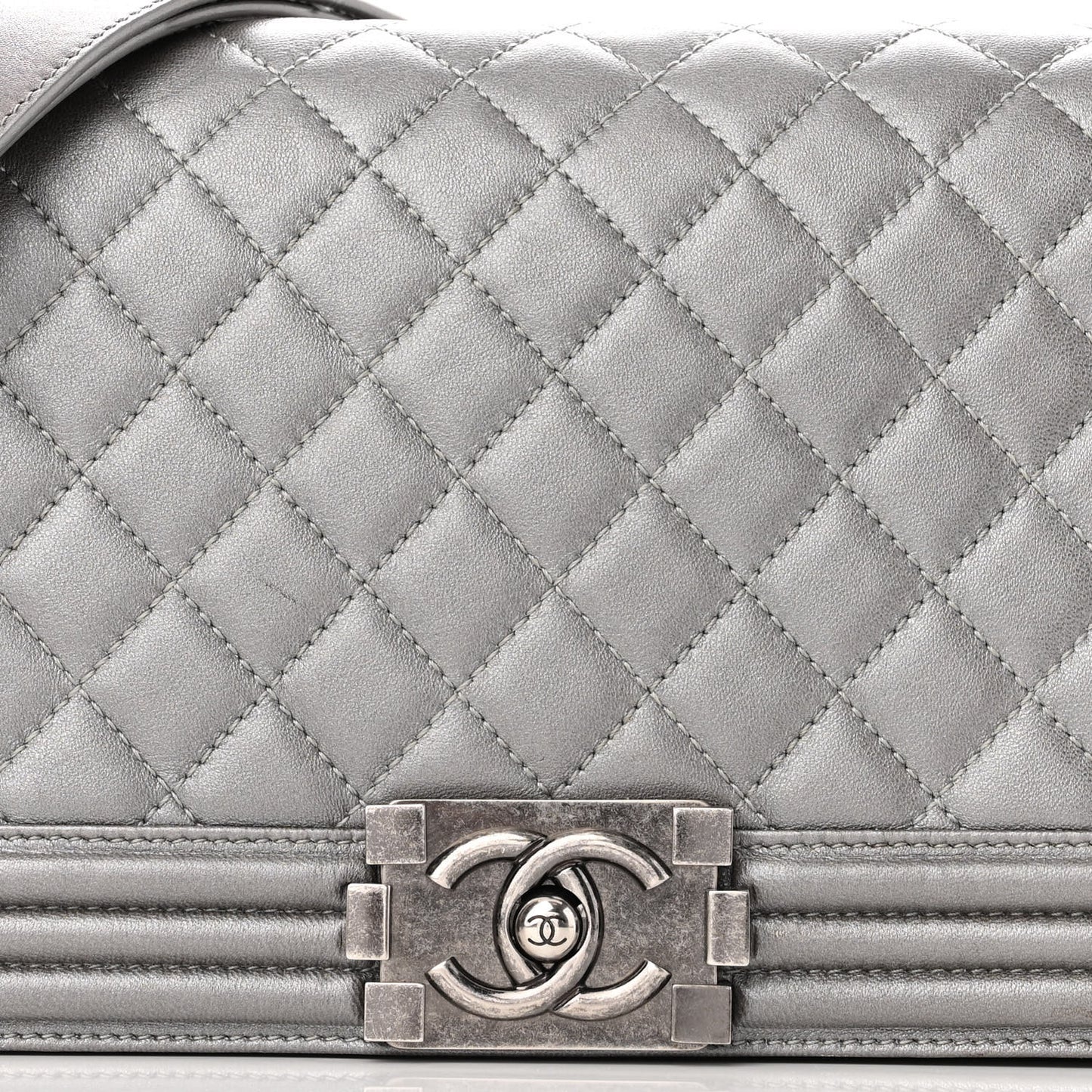 Metallic Lambskin Stingray Quilted Medium Boy Flap Silver