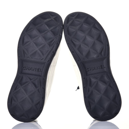Chanel Velvet Calfskin Mixed Fibers CC Sneakers 40.5 Ivory Black 5 of 8