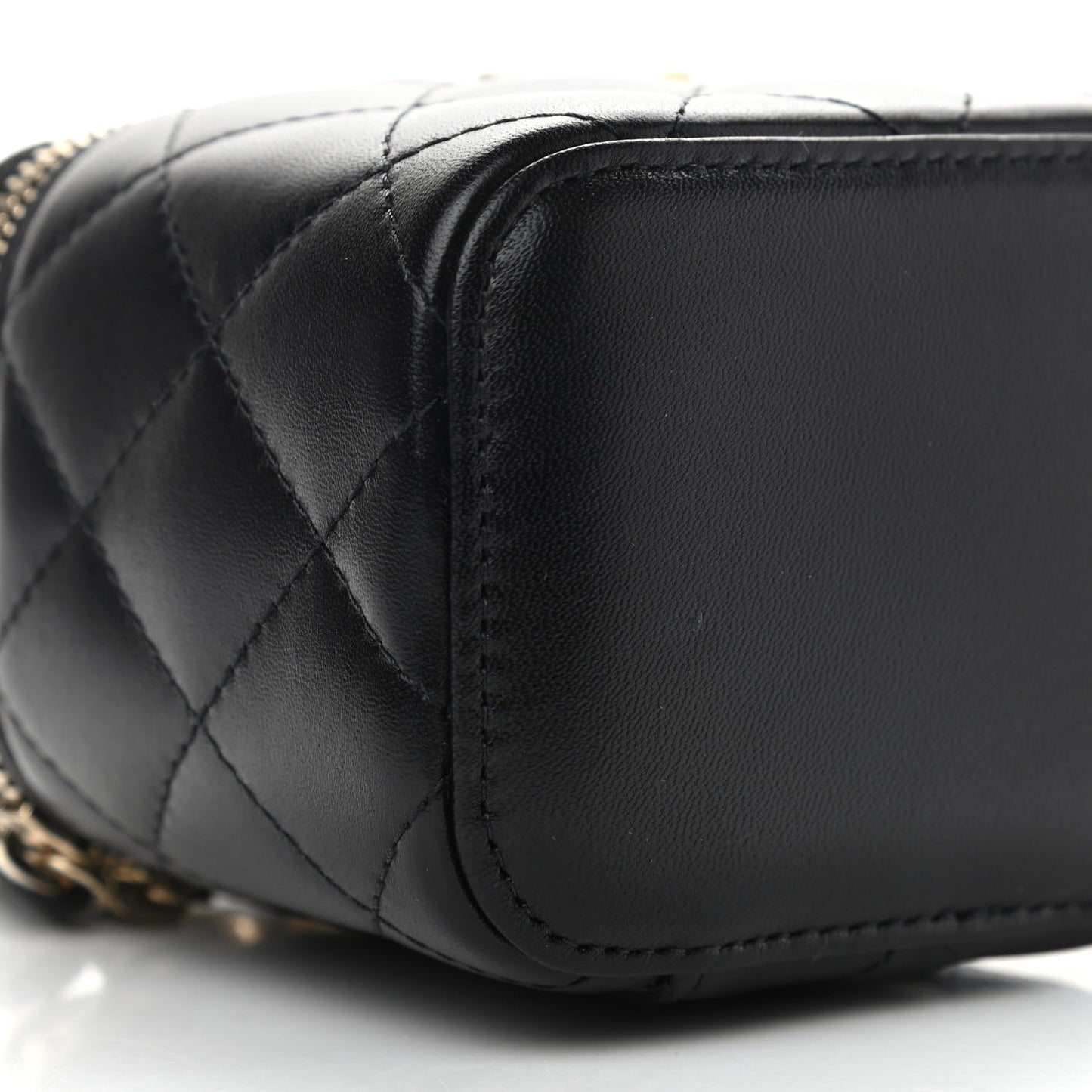 Lambskin Quilted Top Handle Mini Vanity Case With Chain Black