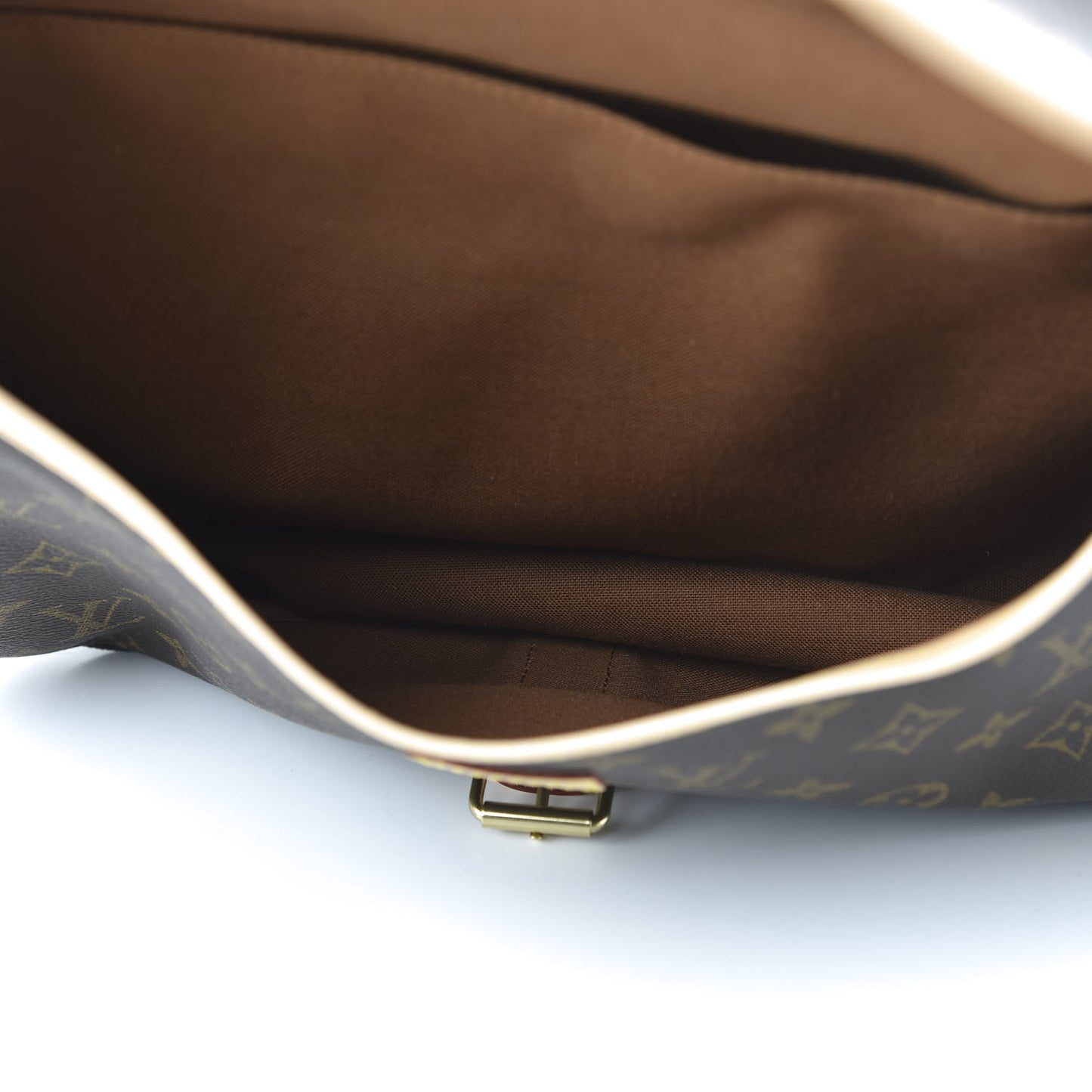 Monogram Saumur 35