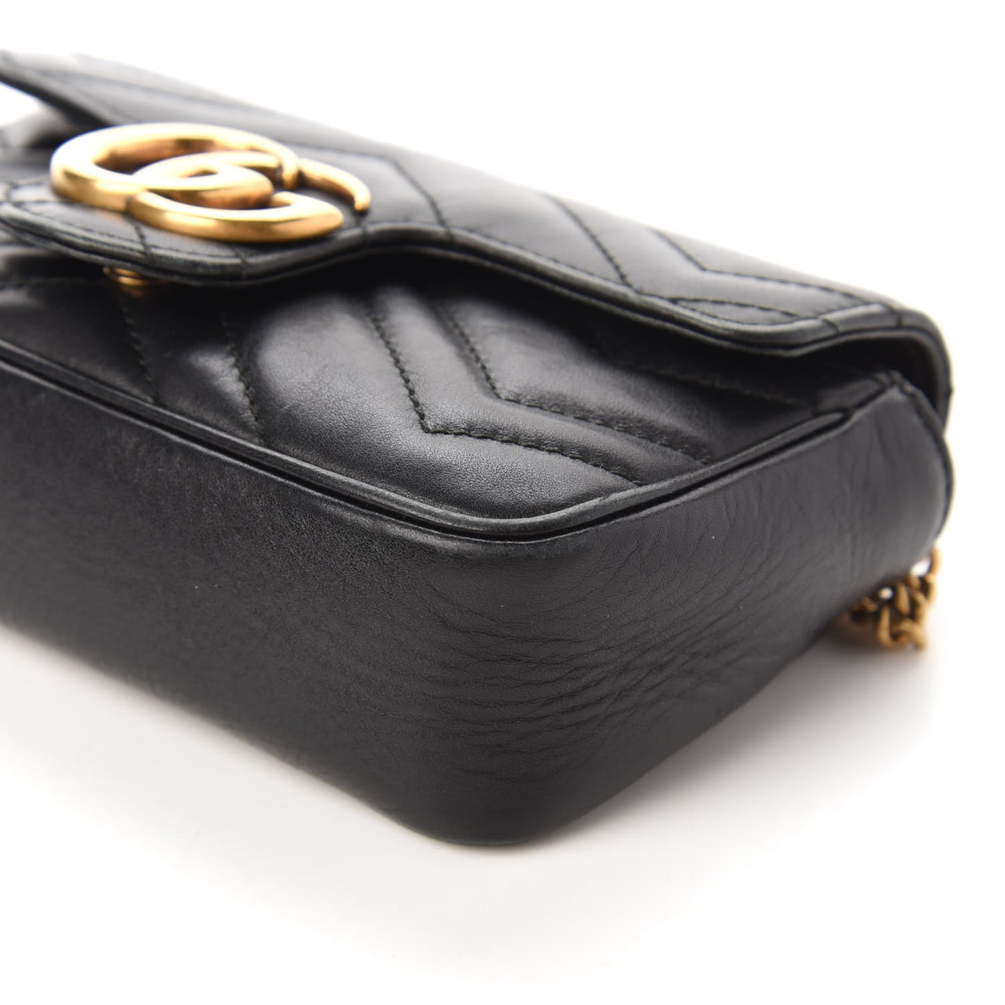 Calfskin Matelasse Super Mini GG Marmont Shoulder Bag Black