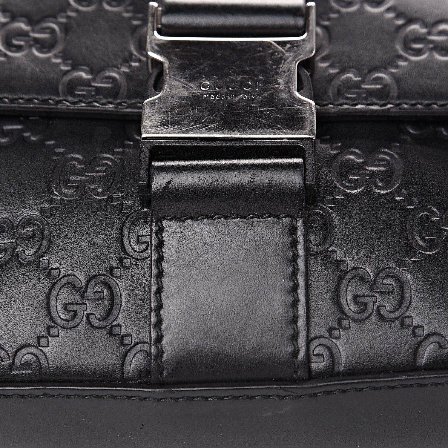 Gucci Guccissima Signature Single Buckle Flap Messenger Bag Black 9 of 14