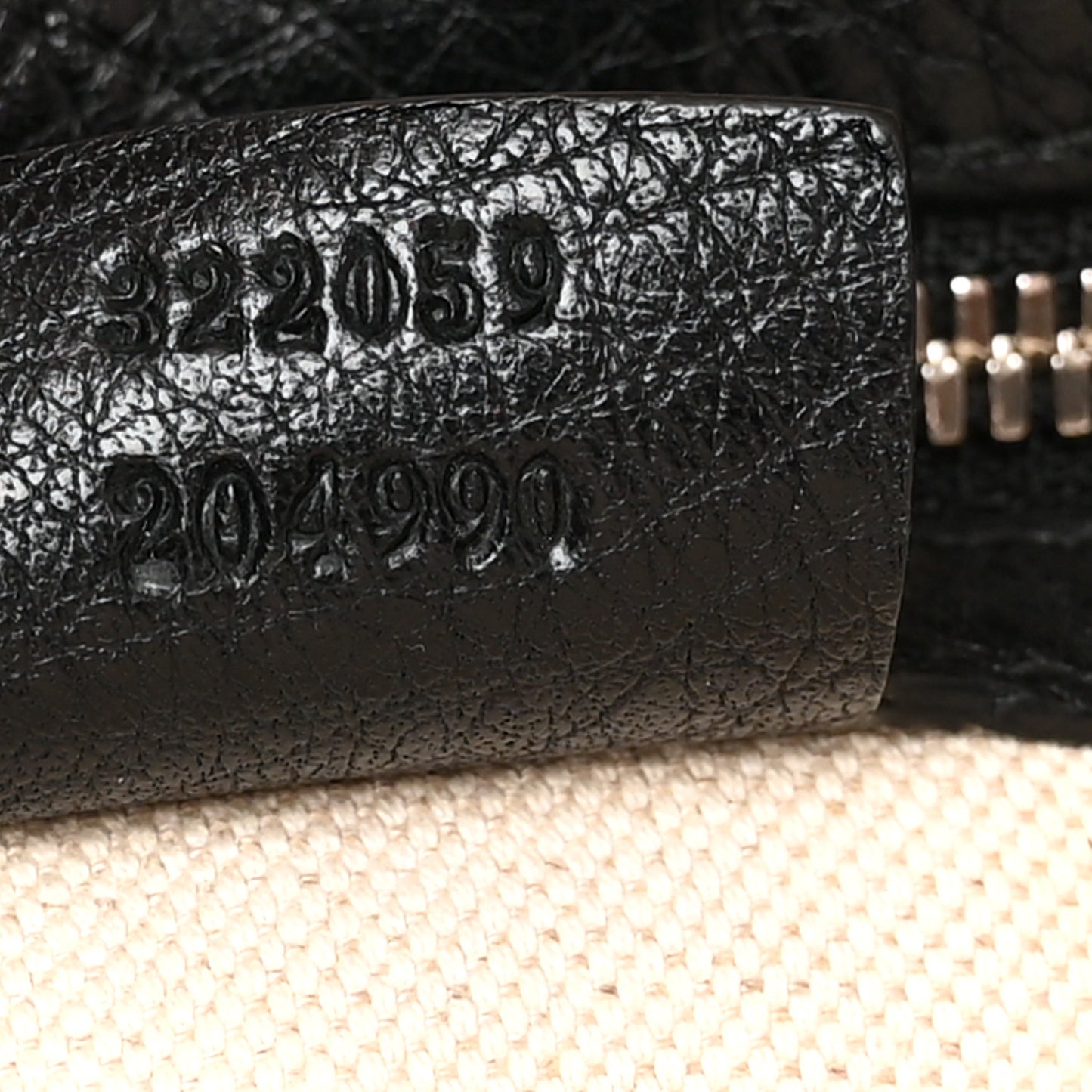 Pebbled Calfskin Medium Soho Messenger Bag Black