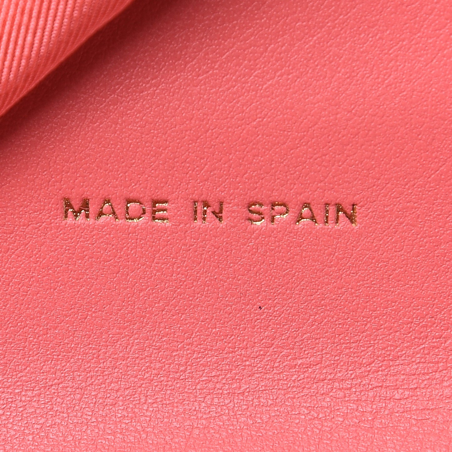 Caviar Quilted Compact Flap Wallet Pink