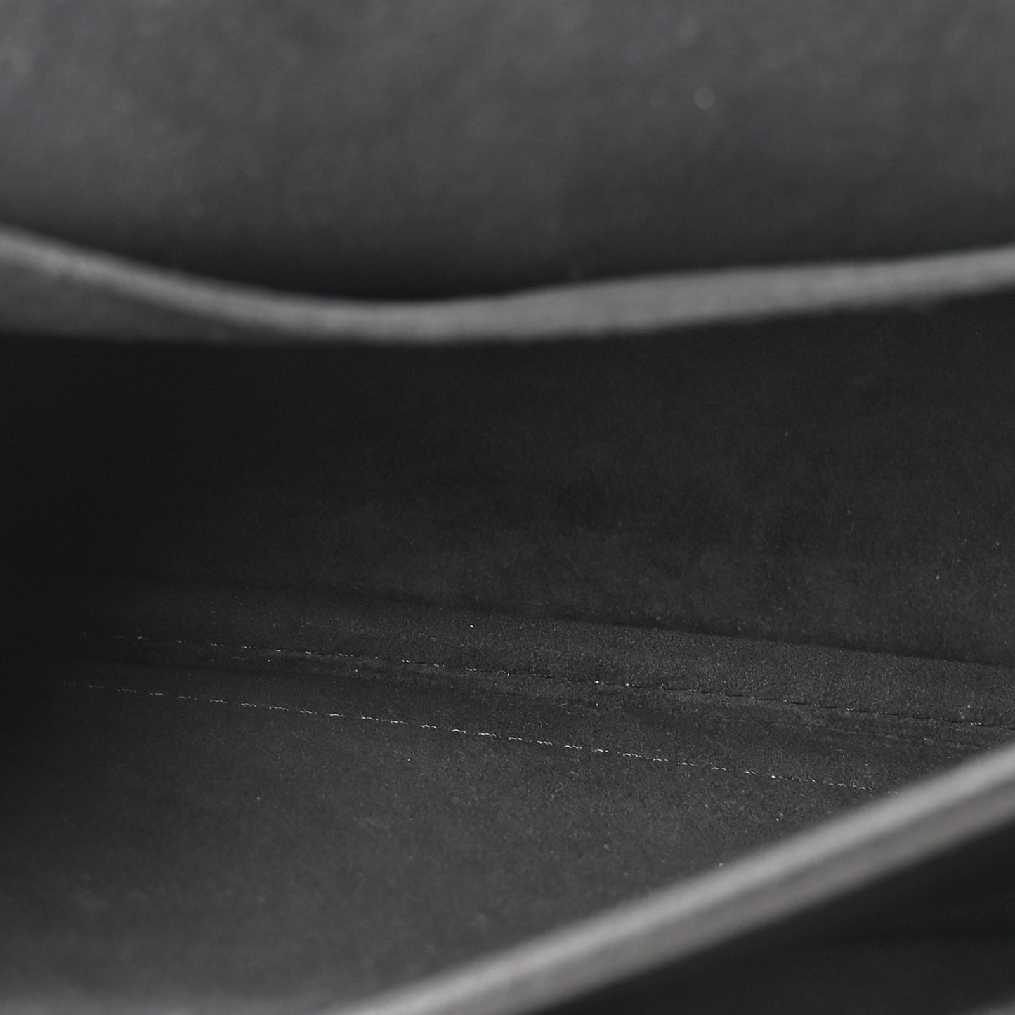 Grained Calfskin Lockme Chain Bag PM Black