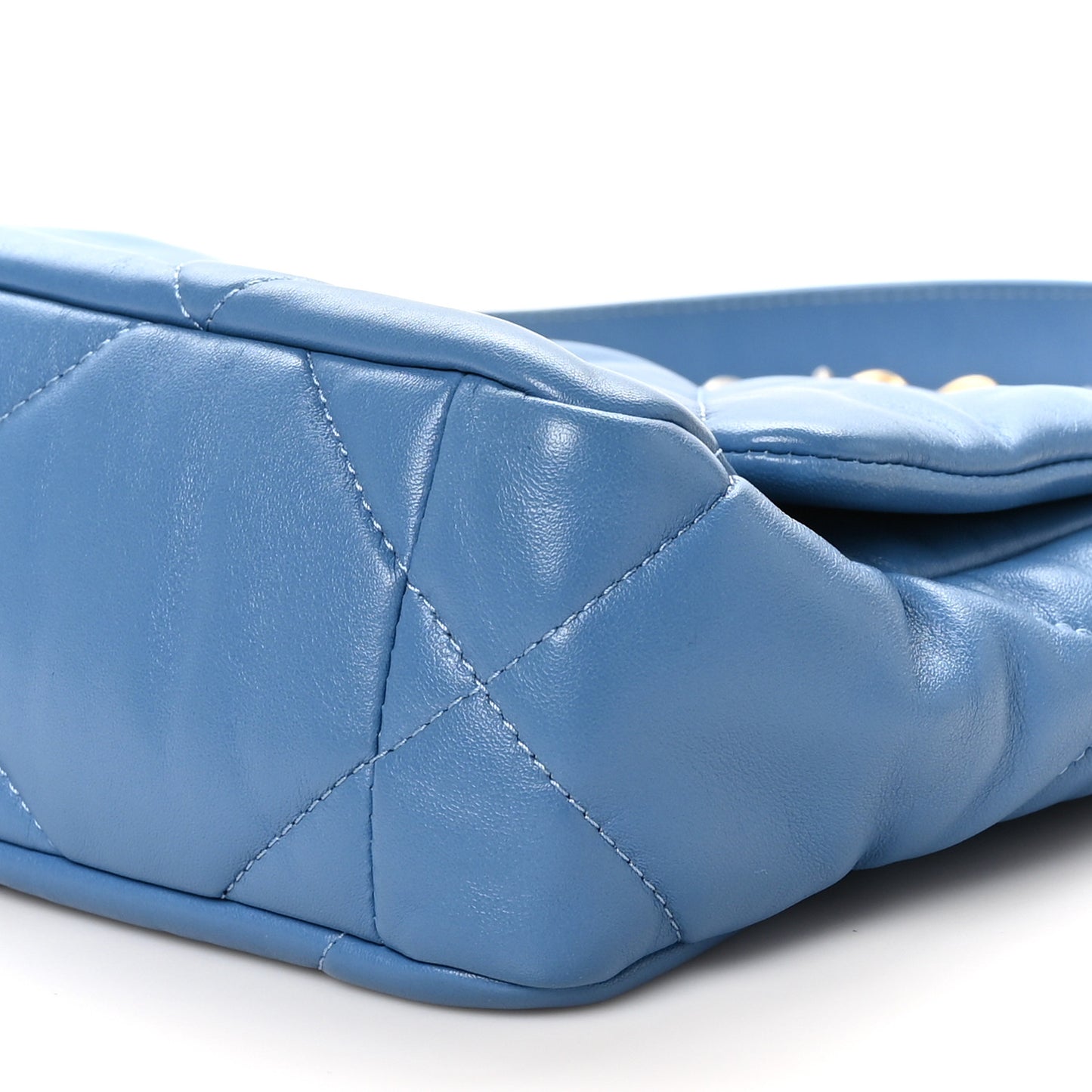 Lambskin Quilted Medium Chanel 19 Flap Blue