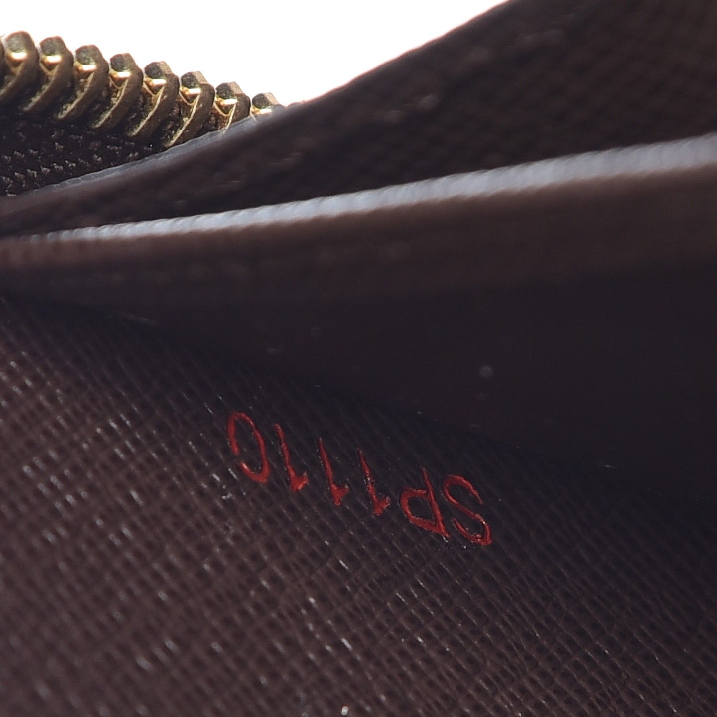 Damier Ebene Zippy Organizer Wallet