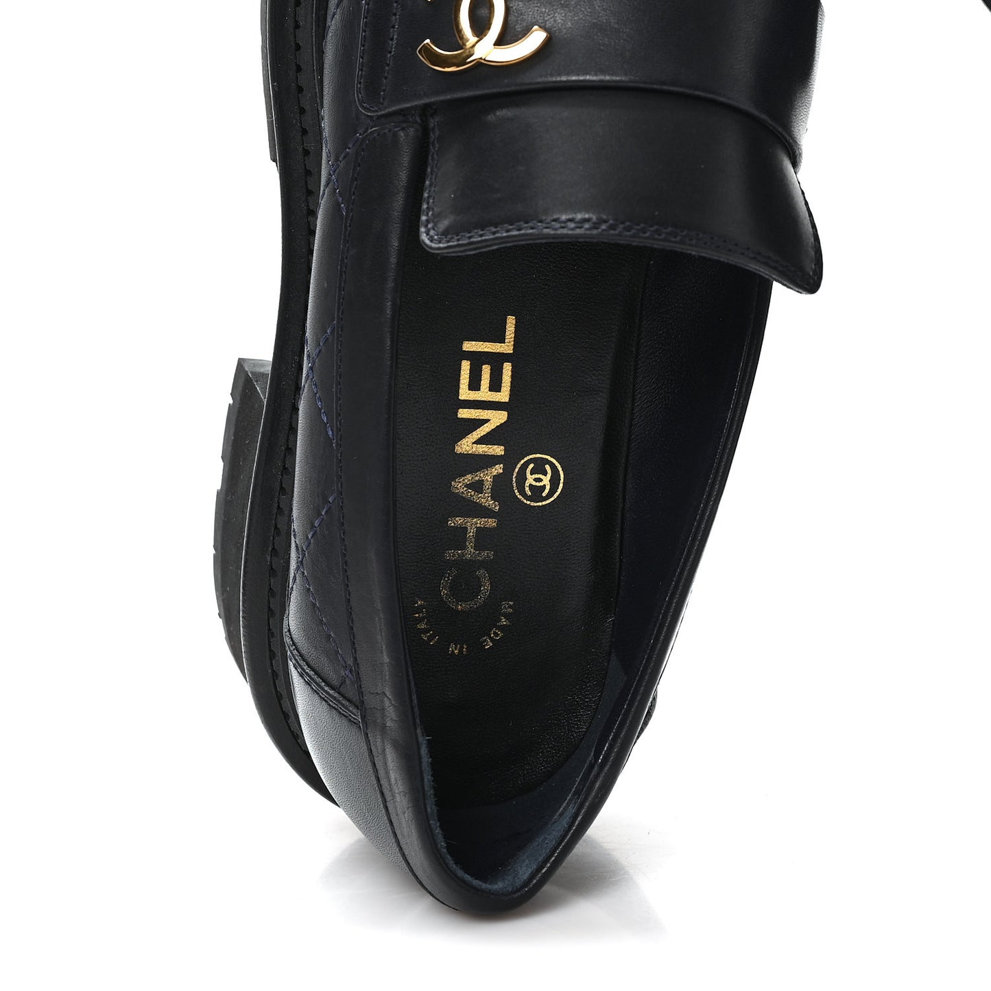 Calfskin Quilted CC Mocassin Loafers 38 Black