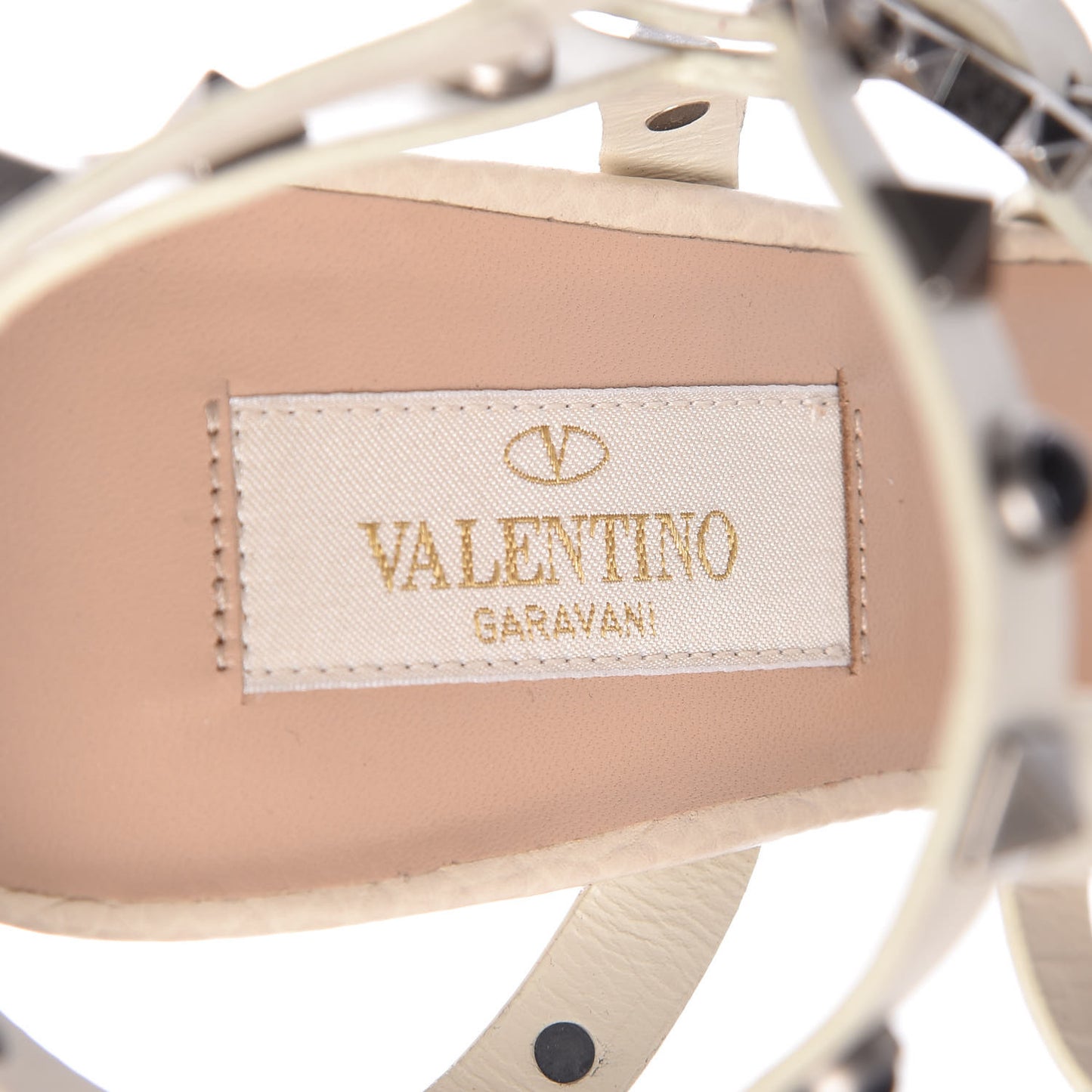 Calfskin Onyx Rockstud Rolling 90mm City Sandals 35 Ivory