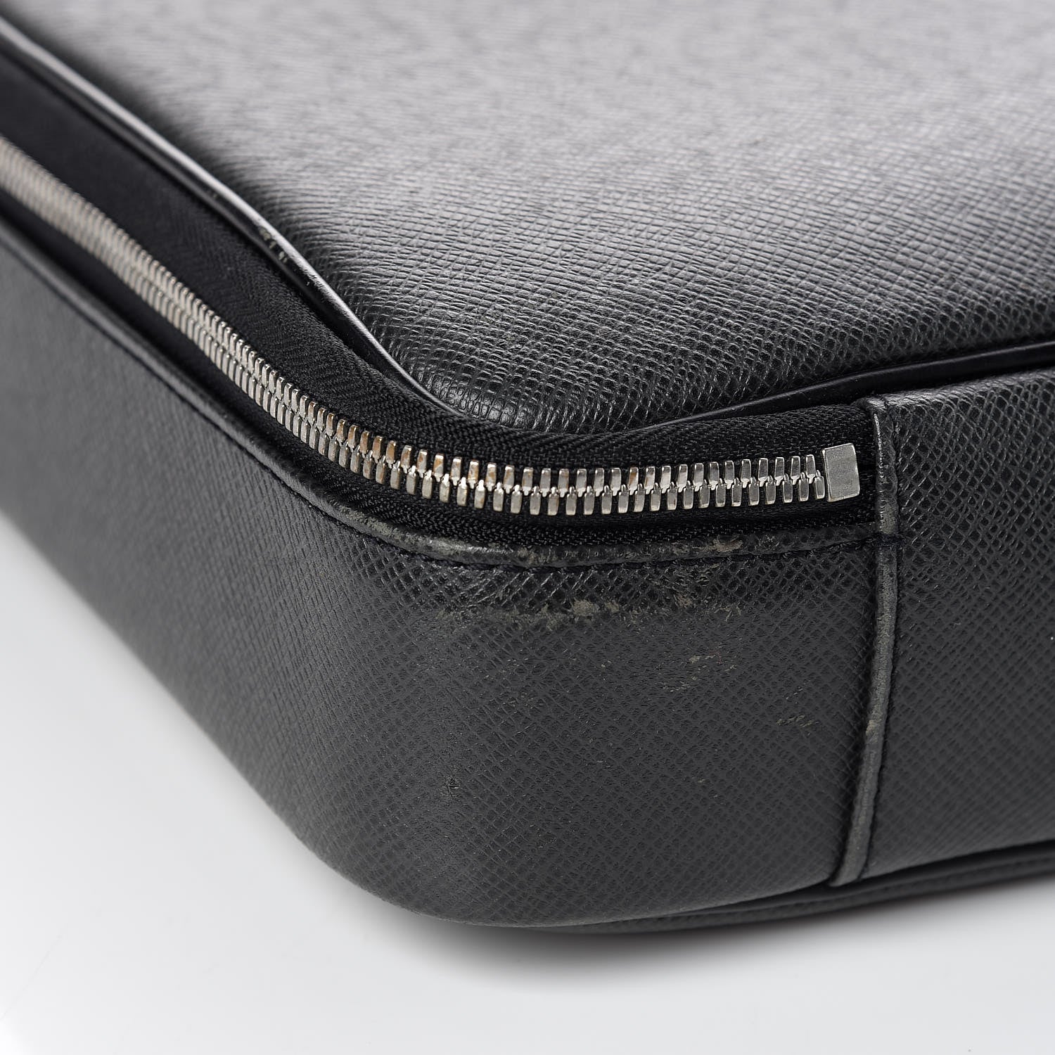 Louis Vuitton Taiga Odessa Briefcase Ardoise 5 of 11