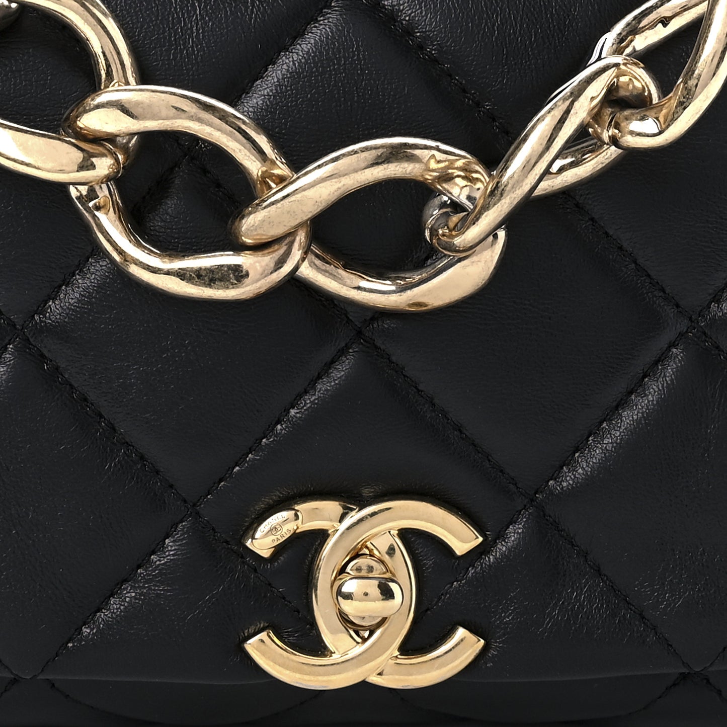 Lambskin Quilted Small Color Match Flap Black