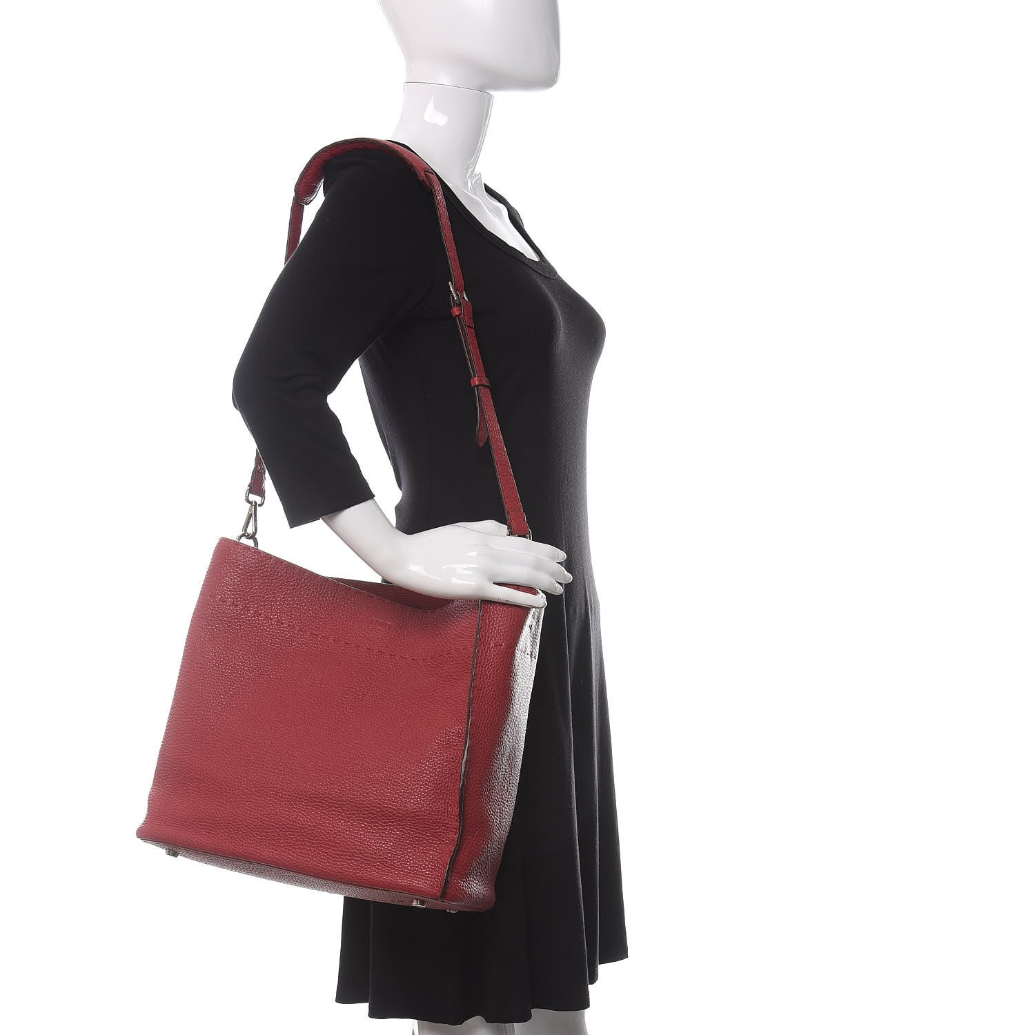 Fendi Cuoio Romano Selleria Large Anna Bucket Bag Rosso 2 of 11