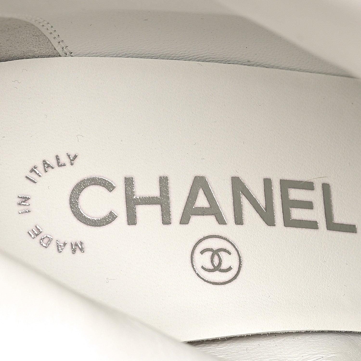 Chanel Tweed Cap Toe CC Ankle Boots 39.5 White Black 8 of 9